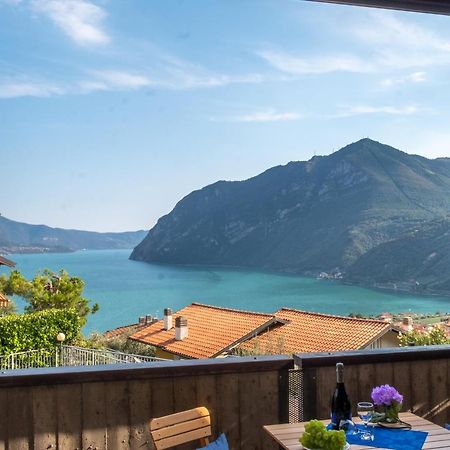 Happy Guest Apartments - Lake Panorama & Pool Riva di Solto Ngoại thất bức ảnh