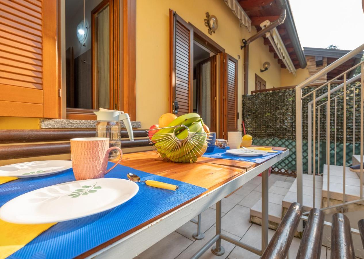 Happy Guest Apartments - Lake Panorama & Pool Riva di Solto Ngoại thất bức ảnh